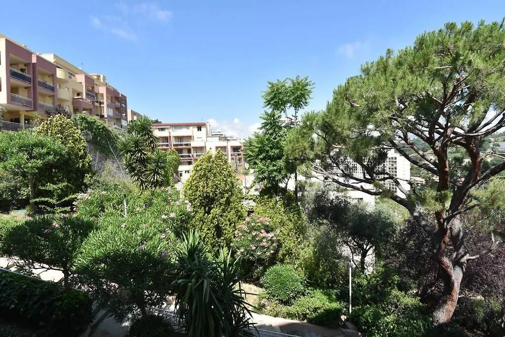 Apartamento Nice Signature Fabron